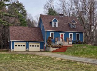 90 Hidden Pasture Road, Hinesburg, VT 05461