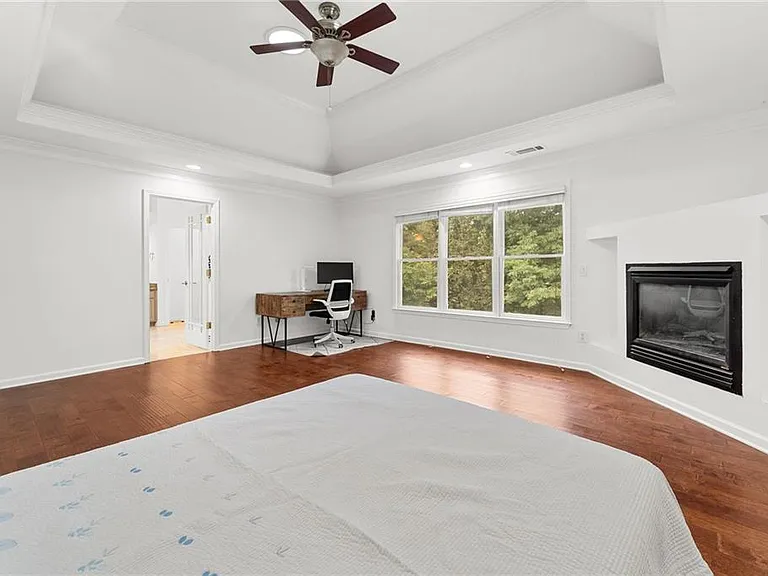 790 Milton Oaks Dr — Photo 33