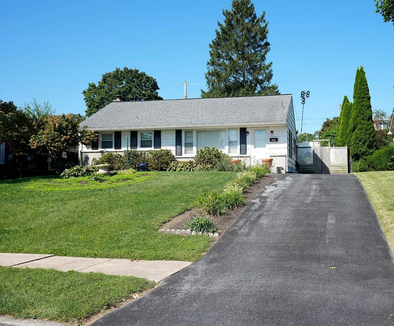 Charming Elizabethtown Home with Hardwood Floors, Finished Lower Level & Spacious Backyard — Photo 1
