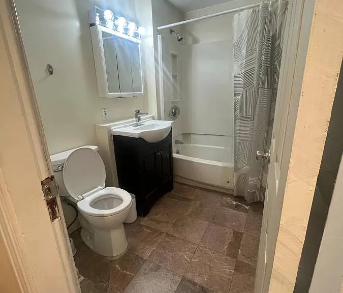 46 Middle St #3 — Photo 30