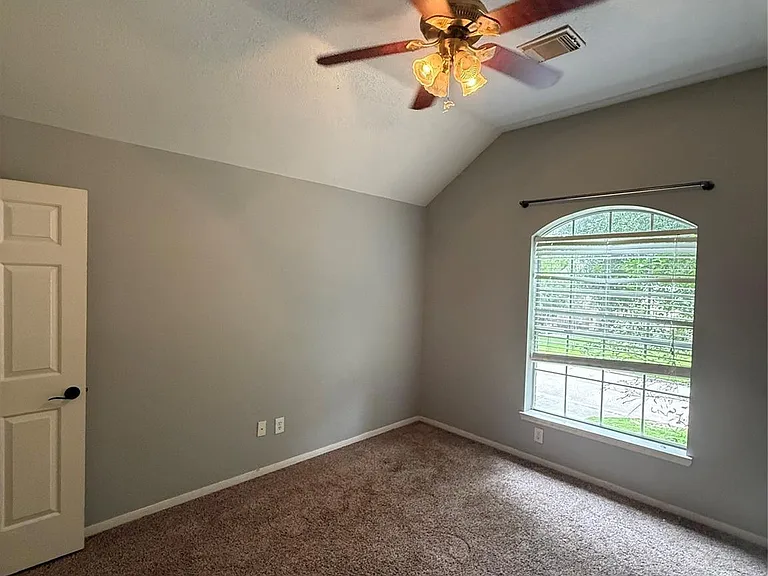 1927 Kelona Dr — Photo 19