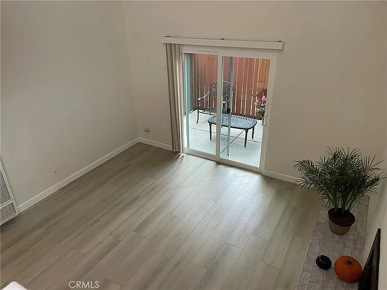 2427 Orange Ave #C — Photo 31