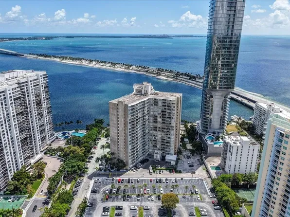 2451 Brickell Ave APT 4F, Miami, FL 33129