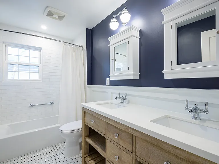 407 Russell Rd — Photo 30