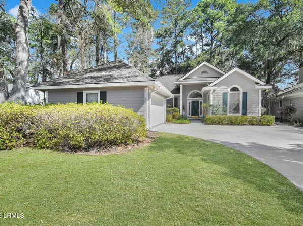 207 Locust Fence Rd, Saint Helena Island, SC 29920