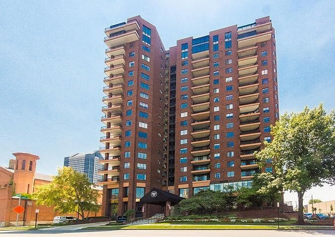 1st image of 155 W Main St APT 1901
