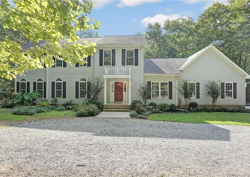 48 Lakeview Dr, Hartfield, VA 23071 Zillow