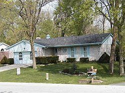 2nd image of 373 Redbud Pl