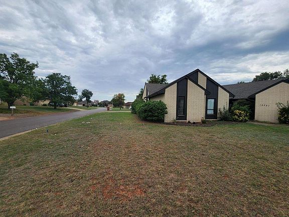 5th image of 12721 Trail Oaks Dr