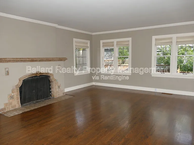 3246 Conkling Pl W — Photo 6