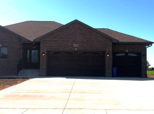 2308 Eastland Dr, Algona, IA 50511
