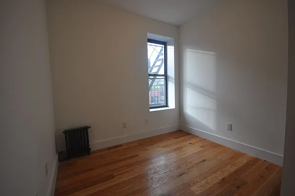 Rented by REAL New York | media 7