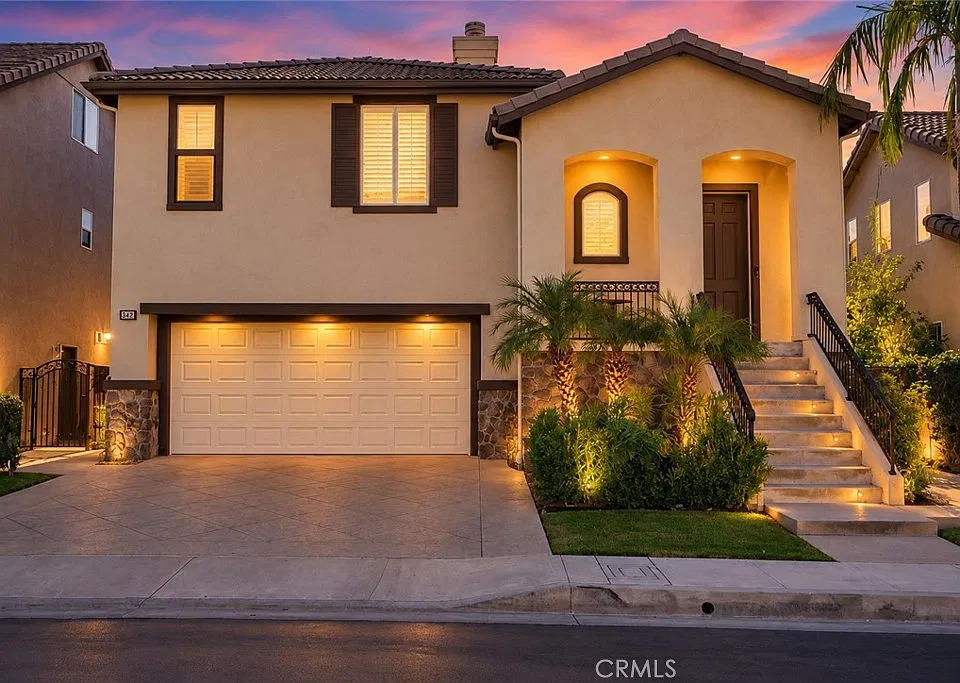 6884 E Horizon Dr