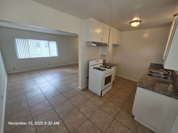 651 Del Rosa Pl APT 2