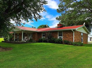 1102 E Main St, Portland, TN 37148