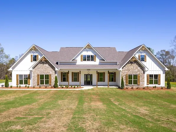 3300 Knowles Rd, Phenix City, AL 36869