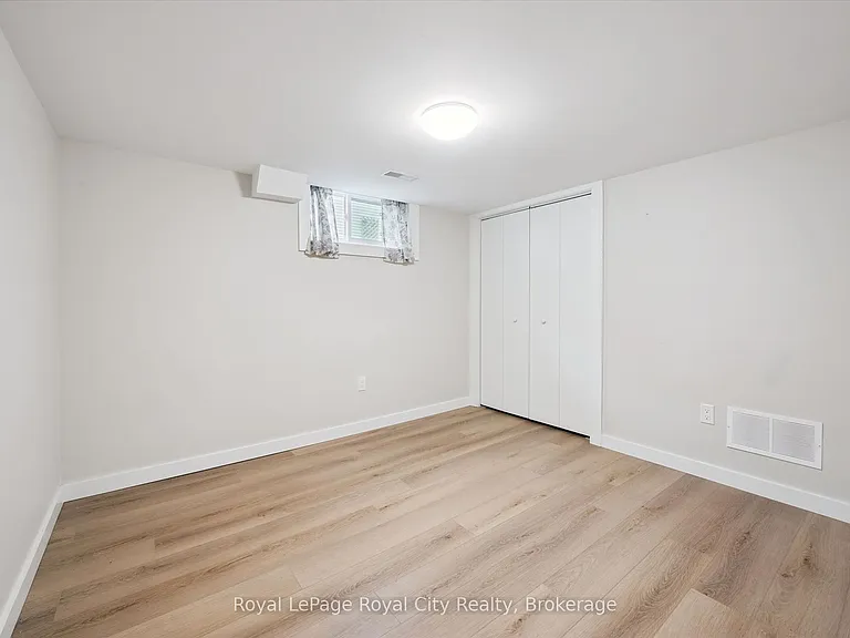 29 Hooper St W #2 — Photo 19