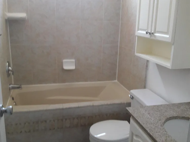 2913 Sugarpine Way — Photo 2