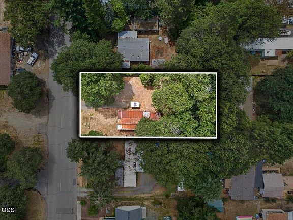 4th image of 126 S Kerby Ave