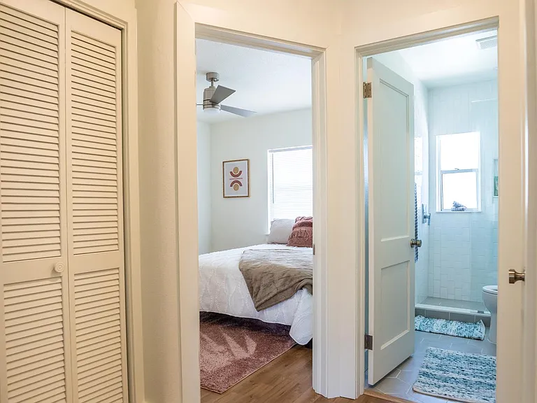 2160 Riverside Ave #7 — Photo 13