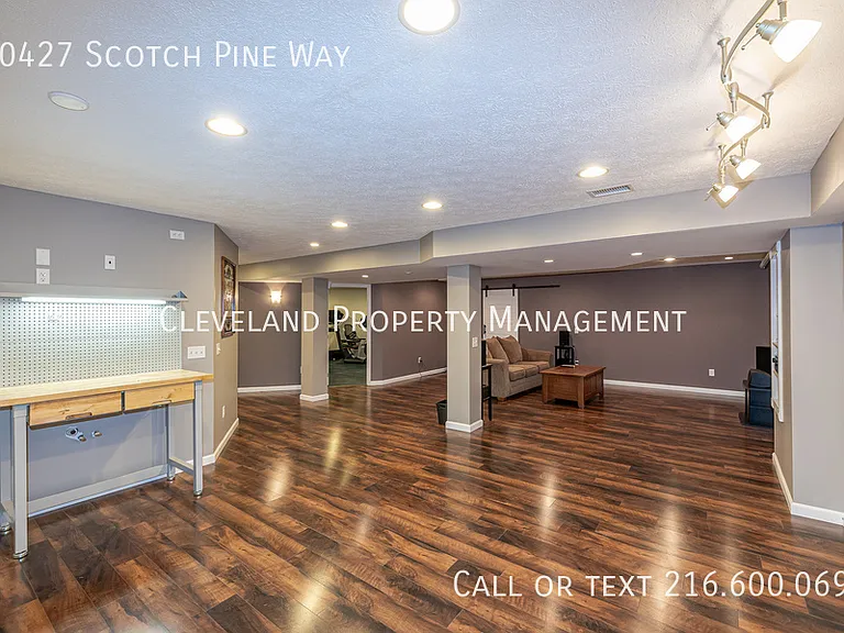 20427 Scotch Pine Way — Photo 37