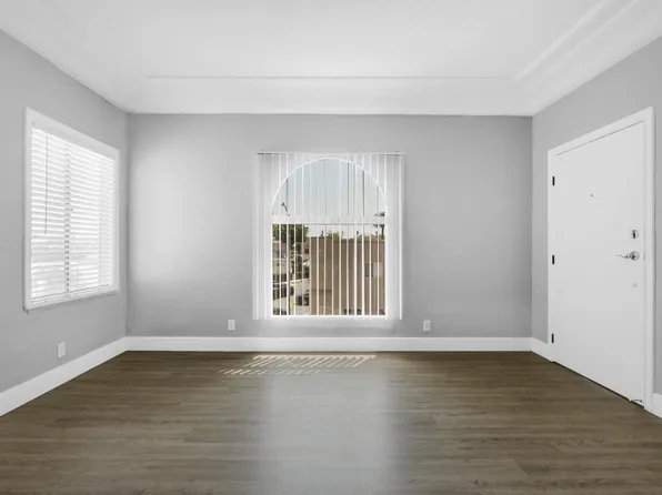 1211 Magnolia Ave.