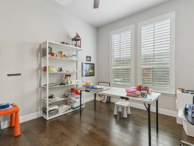 3028 Dustywood Dr — Photo 25