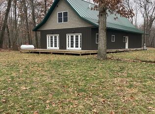 65722 Engle Rd, Constantine, MI 49042