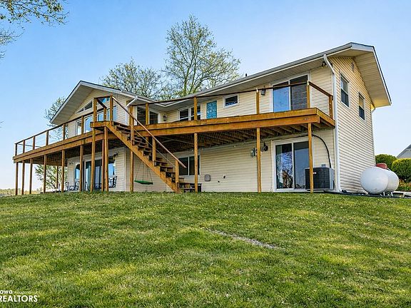 5th image of 1270 Bee Tree Ln