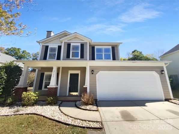 2124 Majestic Poplar Dr, Waxhaw, NC 28173