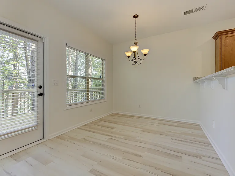 605 Summit Point #A — Photo 14