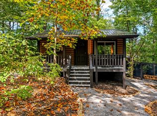 3754 Old Thomas Cross Rd, Sevierville, TN 37876