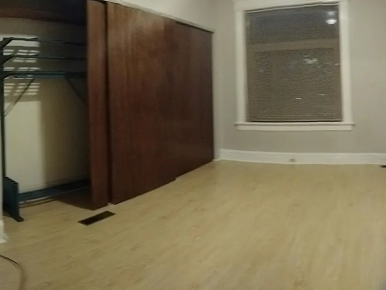 3233 Vine St #1 — Photo 6