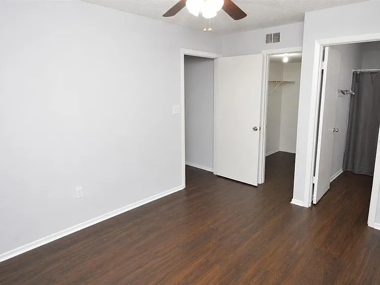8718 Mallard Reserve Dr #104 — Photo 36