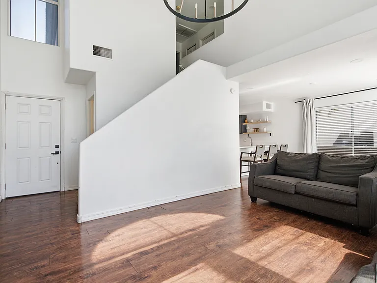 1195 W Salmon Ct — Photo 6