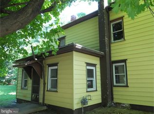 309 Chestnut St, Williamstown, NJ 08094