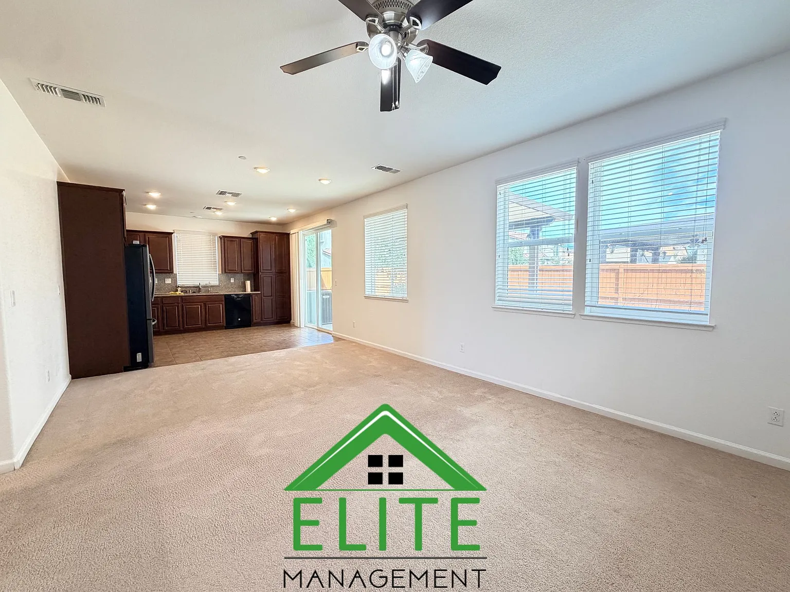 4 bed, 2.5 bath, 1835 sqft, $3,295 — Photo 3