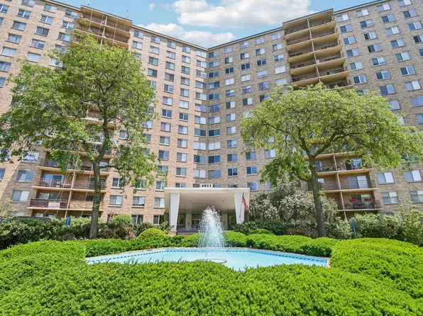 6833 N Kedzie Ave APT 406, Chicago, IL 60645