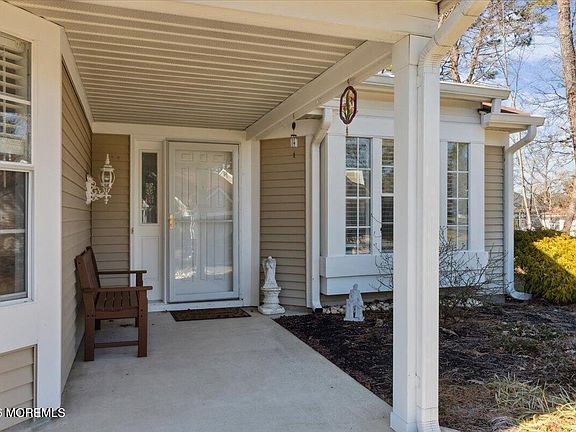 5th image of 1005B Buckingham Drive