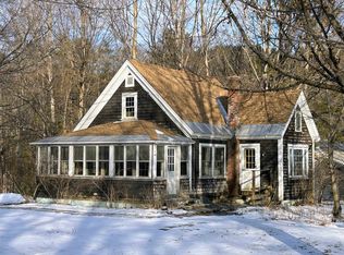 19 Upper Falls Rd, Perkinsville, VT 05151