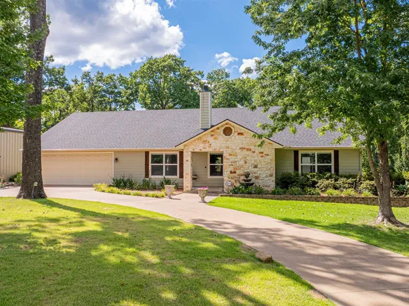 303 County Road 2310, Mineola, TX 75773