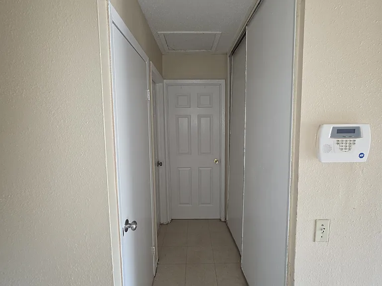5511 Painted Horse St — Photo 6