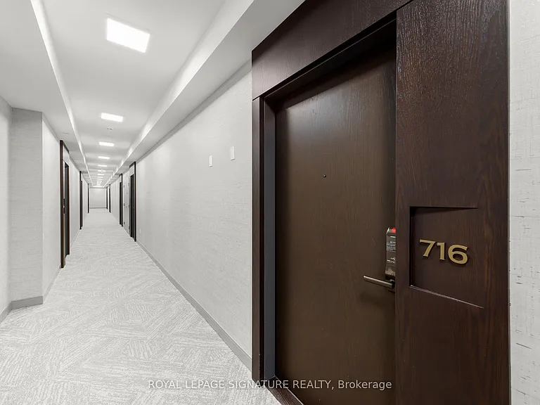 412 Silver Maple Rd #716 — Photo 2
