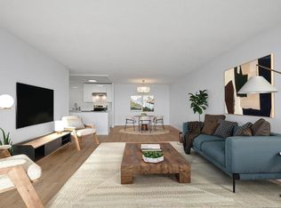 6540 Burlington Ave #2104, Burnaby, BC