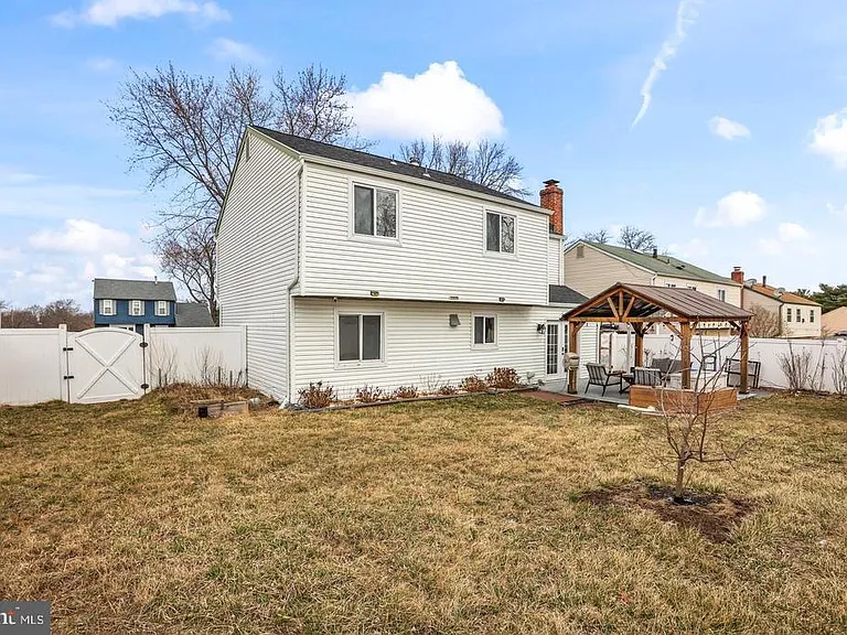 7710 Greenbrier Rd — Photo 30