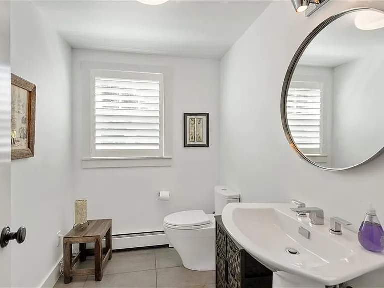 39 Shore Dr — Photo 35
