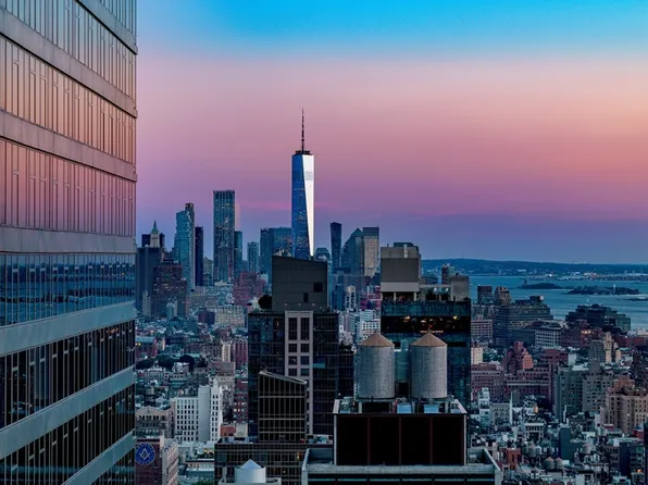 100 West 31st Street image 9 of 30