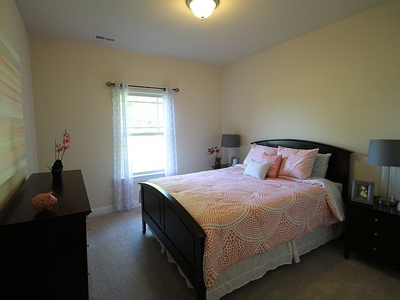 3 Additional Bedrooms !