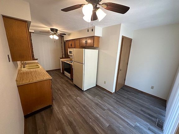5th image of 4713 Orchard Ave