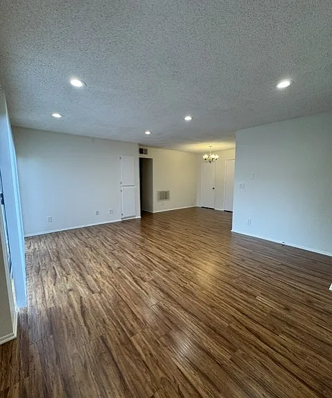 420 Salem St #101 — Photo 8